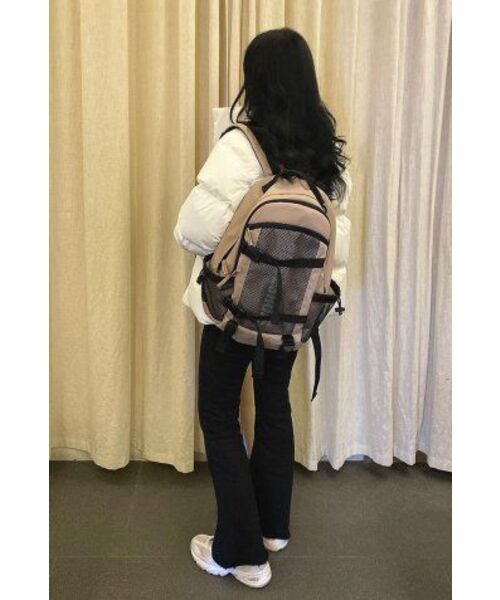 ROIDESROIS(ロワデロワ)の「コーデュラニューテックバックパック(サンド)(バックパック/リュック・レディース・その他・FREE)」の9枚目の写真