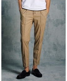 wjk（ダヴルジェイケイ）の「smart pin-tuck slacks（スラックス）」