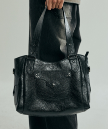 VONVAT（ヴォンバト）の「ウェスタンポケットショルダーバッグ（ブラック）（ショルダーバッグ）」