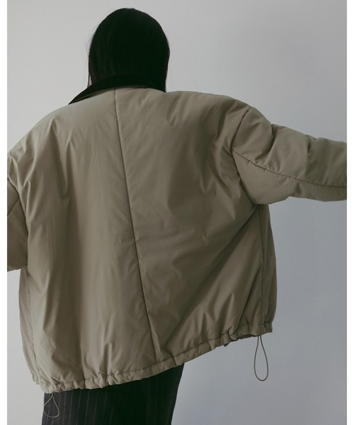 anuke(アンヌーク)の「Velour Collar Blouzon(ブルゾン・レディース・オリーブ/チャコールグレー・36inch/38inch)」の19枚目の写真