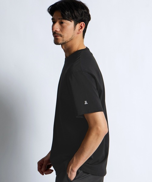 LANVIN en Bleu(ランバンオンブルー)の「シルキータッチ Vネック Tシャツ(Tシャツ/カットソー・メンズ・チャコールグレー/ブラック/ホワイト・46/48/50/52)」の2枚目の写真