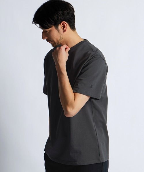 LANVIN en Bleu(ランバンオンブルー)の「シルキータッチ Vネック Tシャツ(Tシャツ/カットソー・メンズ・チャコールグレー/ブラック/ホワイト・46/48/50/52)」の7枚目の写真