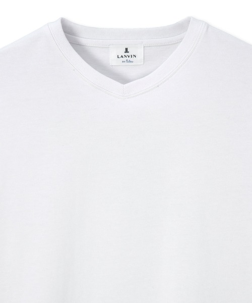 LANVIN en Bleu(ランバンオンブルー)の「シルキータッチ Vネック Tシャツ(Tシャツ/カットソー・メンズ・チャコールグレー/ブラック/ホワイト・46/48/50/52)」の15枚目の写真