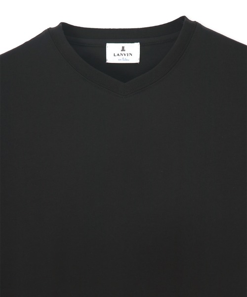 LANVIN en Bleu(ランバンオンブルー)の「シルキータッチ Vネック Tシャツ(Tシャツ/カットソー・メンズ・チャコールグレー/ブラック/ホワイト・46/48/50/52)」の16枚目の写真