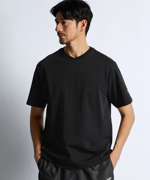 LANVIN en Bleu(ランバンオンブルー)の「シルキータッチ Vネック Tシャツ(Tシャツ/カットソー・メンズ・チャコールグレー/ブラック/ホワイト・46/48/50/52)」の9枚目の写真