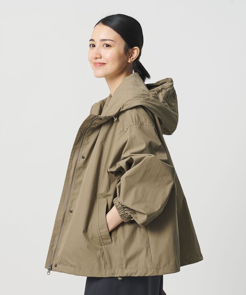 BEAUTY&YOUTH UNITED ARROWS（ビューティーアンドユースユナイテッドアローズ）の「【WEB限定】コットンナイロン フードブルゾン ウォッシャブル（ブルゾン・レディース・ナチュラル/ブラック/モカ・FREE）」の3枚目の写真