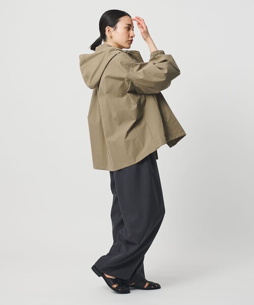 BEAUTY&YOUTH UNITED ARROWS（ビューティーアンドユースユナイテッドアローズ）の「【WEB限定】コットンナイロン フードブルゾン ウォッシャブル（ブルゾン・レディース・ナチュラル/ブラック/モカ・FREE）」の13枚目の写真