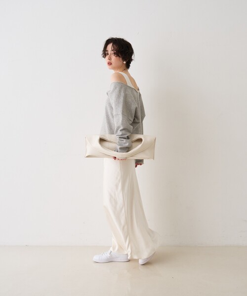 Rouge vif(ルージュヴィフ)の「【CHIMERE/シメール】レザーワイドワンハンドル(ハンドバッグ・レディース・オフホワイト/ブラック・フリー)」の17枚目の写真