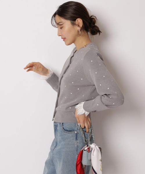 JUSGLITTY(ジャスグリッティー)の「プチドット刺繡カーディガン(ニット/セーター・レディース・グレー/グレイッシュベージュ/ホワイト・2)」の7枚目の写真