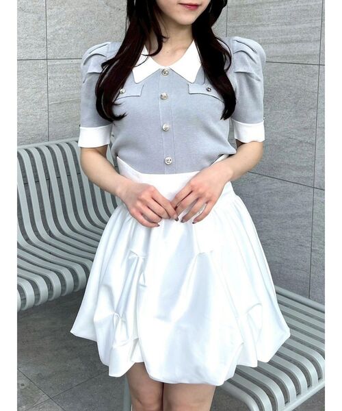 dazzlin（ダズリン）の「フロントボタンシャツカラーニットトップス（ニット/セーター・レディース・ブラック/ベージュ/ピンク/グレー/オフホワイト・FREE）」の3枚目の写真