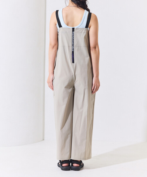 FREAK'S STORE(フリークスストア)の「THOUSAND MILE × FREAK'S STORE/サウザンドマイル 別注 UVカット カシュクール ワイドサロペット(サロペット/オーバーオール・レディース・ブラック/ベージュ・フリ-)」の22枚目の写真