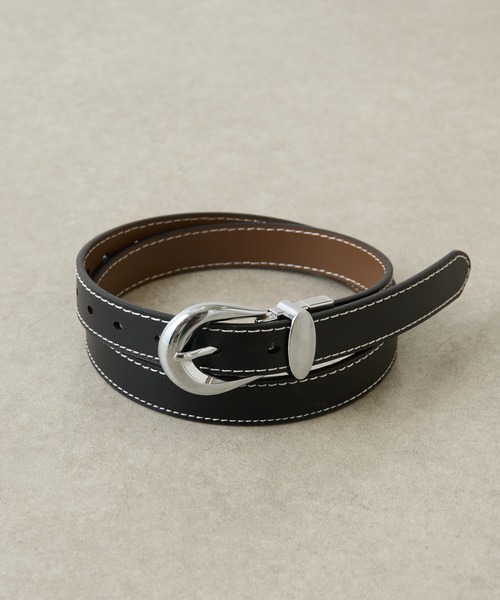 COLLAGE GALLARDAGALANTE（コラージュガリャルダガランテ）の「PAPILLONNER/リバーシブルステッチベルト（ベルト・レディース・ブラック/ブラック系その他・FREE）」の2枚目の写真