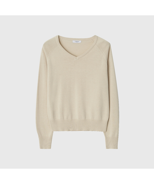 LOOKAST(ルックキャスト)の「ラインシルクブレンドVネックニット / RINE SILK BLEND V NECK KNIT_6colors(ニット/セーター・レディース・ブラック/レッド/アイボリー/ダークグレー/オートミール/PINK・SMALL/MEDIUM)」の4枚目の写真