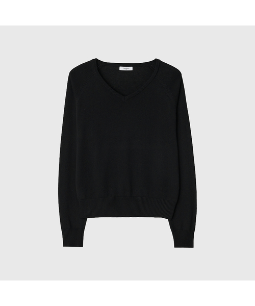 LOOKAST(ルックキャスト)の「ラインシルクブレンドVネックニット / RINE SILK BLEND V NECK KNIT_6colors(ニット/セーター・レディース・ブラック/レッド/アイボリー/ダークグレー/オートミール/PINK・SMALL/MEDIUM)」の2枚目の写真