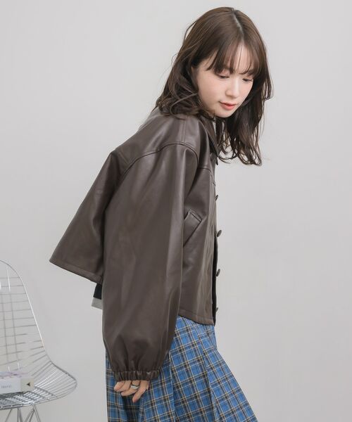 RETRO GIRL(レトロガール)の「Fレザーショートブルゾン(その他アウター・レディース・ブラック・FREE)」の17枚目の写真