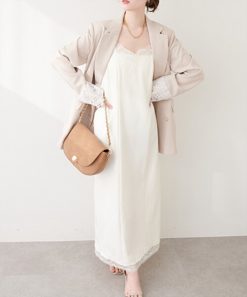 natural couture（ナチュラルクチュール）の「レーストリムキャミワンピース（ワンピース・レディース・ブラック/オフホワイト/チャコールグレー・FREE）」の5枚目の写真