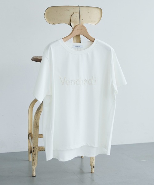 Doux archives(ドゥアルシーヴ)の「カットワーク刺繍Tee(Tシャツ/カットソー・レディース・ラベンダー/ブラック/オフホワイト・FREE)」の1枚目の写真