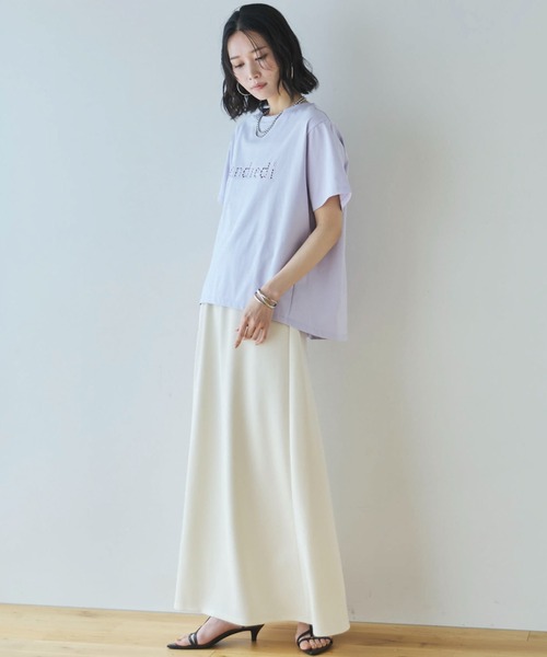 Doux archives(ドゥアルシーヴ)の「カットワーク刺繍Tee(Tシャツ/カットソー・レディース・ラベンダー/ブラック/オフホワイト・FREE)」の6枚目の写真