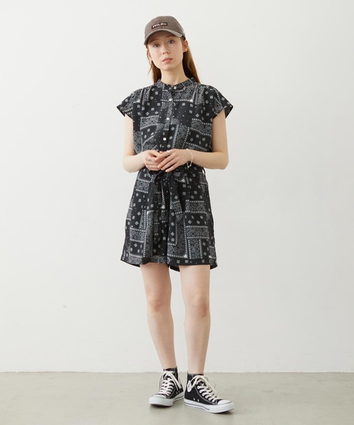 MILKFED.(ミルクフェド)の「BANDANA ROMPERS(つなぎ/オールインワン・レディース・ネイビー/レッド/ブラック・ONE SIZE)」の1枚目の写真