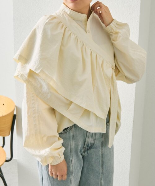 ear PAPILLONNER（イアパピヨネ）の「フリル付スポーティシャツ【SUM1 STYLE】（シャツ/ブラウス・レディース・ホワイト/ブラック・FREE）」の3枚目の写真