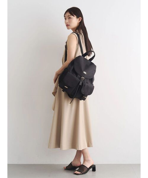 TONAL(トーナル)の「トレンチラッフルジレワンピース(ワンピース・レディース・グレー/ベージュ/アイボリー・MEDIUM)」の10枚目の写真