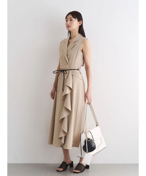 TONAL(トーナル)の「トレンチラッフルジレワンピース(ワンピース・レディース・グレー/ベージュ/アイボリー・MEDIUM)」の11枚目の写真