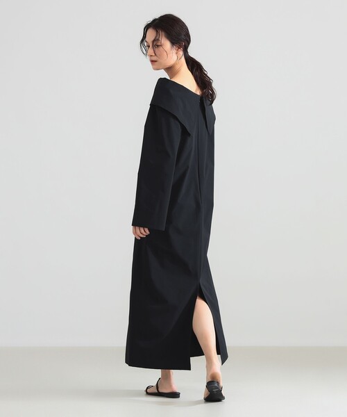 Demi-Luxe BEAMS(デミルクス ビームス)の「【8/6値下げ】オフショルダー ロングワンピース(ワンピース・レディース・ブラック/ベージュ・38/36)」の4枚目の写真