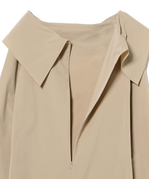 Demi-Luxe BEAMS(デミルクス ビームス)の「【8/6値下げ】オフショルダー ロングワンピース(ワンピース・レディース・ブラック/ベージュ・38/36)」の12枚目の写真