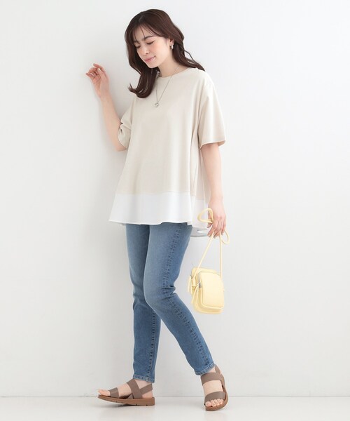 SHOO・LA・RUE（シューラルー）の「【接触冷感/UVカット/抗菌防臭】体型カバーも叶う　裾切り替えAライントップス（Tシャツ/カットソー・レディース・ベージュ系その他7/チャコール/サックスブルー/ブラック・03/02/04）」の20枚目の写真