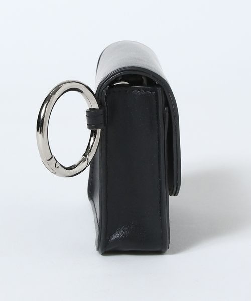 JEANASIS（ジーナシス）の「【ハローキティ】スクエアポーチ/645180（ポーチ・レディース・レッド/ブラック・FREE）」の5枚目の写真