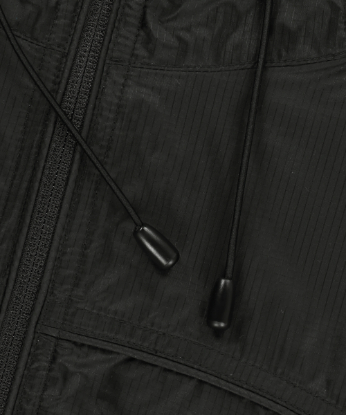 BROWNBREATH(ブラウンブレス)の「W SHRRING LIGHT WINDBREAKER - BLACK(ナイロンジャケット・レディース・その他・SMALL/MEDIUM)」の6枚目の写真