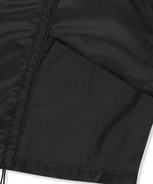 BROWNBREATH(ブラウンブレス)の「W SHRRING LIGHT WINDBREAKER - BLACK(ナイロンジャケット・レディース・その他・SMALL/MEDIUM)」の8枚目の写真