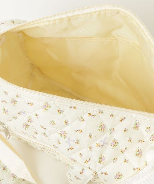 mebole(メボレ)の「キルティングフラワーボストンバッグ(ボストンバッグ・レディース・アイボリー/ブラック・FREE)」の13枚目の写真