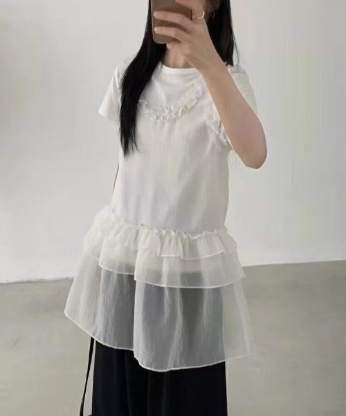 Achic(アシック)の「フリルチュールレイヤードキャミワンピース(ワンピース・レディース・ホワイト・M)」の6枚目の写真