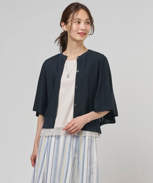 J.PRESS Ladies(J.プレス レディス)の「COTTON ACETATE DRY バタフライスリーブ カーディガン(カーディガン/ボレロ・レディース・ホワイト系/ベージュ系/ネイビー系/ライトグリーン系・SMALL)」の4枚目の写真