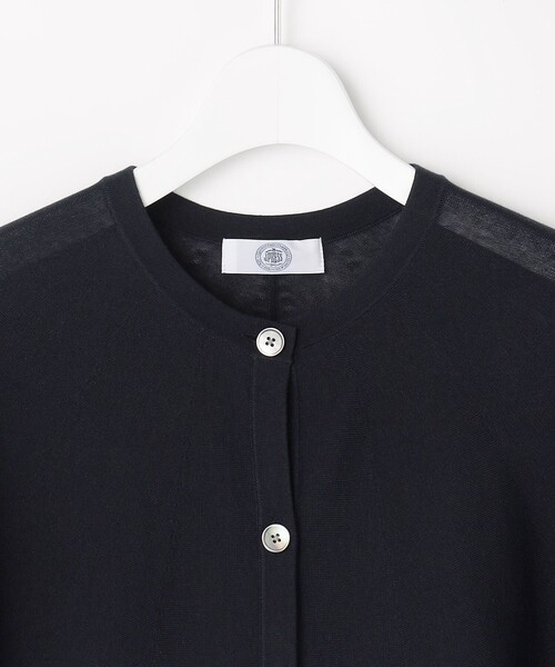 J.PRESS Ladies(J.プレス レディス)の「COTTON ACETATE DRY バタフライスリーブ カーディガン(カーディガン/ボレロ・レディース・ホワイト系/ベージュ系/ネイビー系/ライトグリーン系・SMALL)」の7枚目の写真