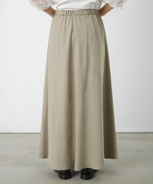 LUCA/LADY LUCK LUCA（ルカ/レディラックルカ）の「LC/LLL バイヤスハギフレアースカート（スカート・レディース・ブラック/ライトグリーン/グレイッシュベージュ・FREE）」の12枚目の写真