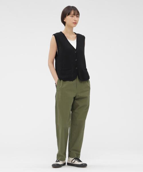 MARGARET HOWELL（マーガレットハウエル）の「PAPER COTTON（カーディガン/ボレロ・レディース・ベージュ/ブラック・2）」の22枚目の写真