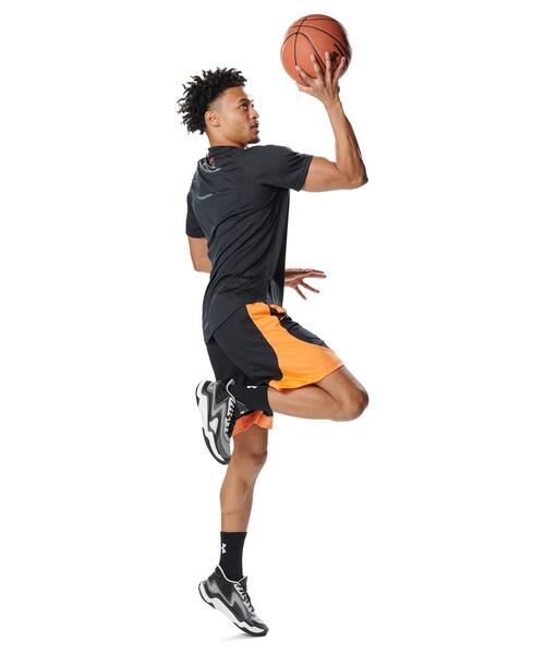 UNDER ARMOUR(アンダーアーマー)の「UAネクストジェン ショートスリーブ Tシャツ(バスケットボール/メンズ)(Tシャツ/カットソー・メンズ・ブラック系その他・M/L/XL/3XL/S/2XL)」の6枚目の写真