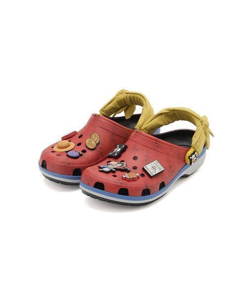 crocs（クロックス）の「【CROCS】212125-90H ONE PIECE LUFFY CLASSIC CLOG（サンダル・レディース・マルチ・27/23/26/25/24）」の8枚目の写真