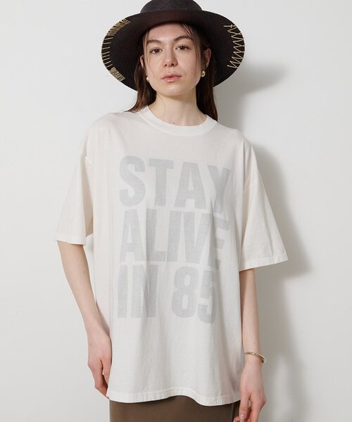 Whim Gazette（ウィムガゼット）の「【KATHARINE HAMNETT】別注バックプリントTシャツ（Tシャツ/カットソー・レディース・オフホワイト/ベージュ・FREE）」の4枚目の写真