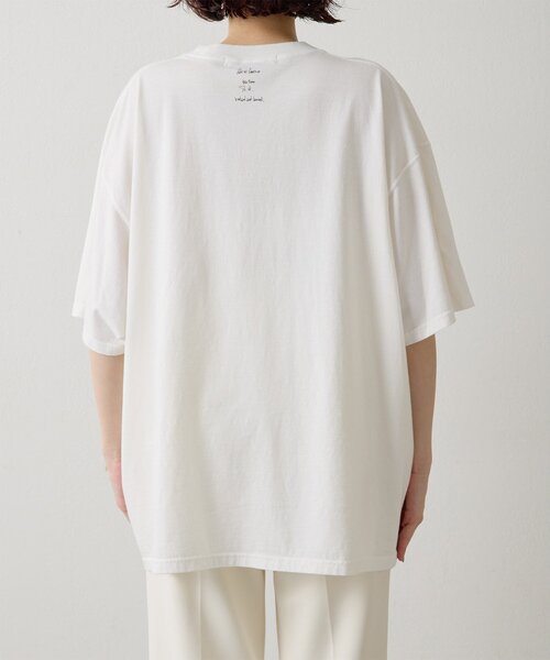 Whim Gazette（ウィムガゼット）の「【KATHARINE HAMNETT】別注バックプリントTシャツ（Tシャツ/カットソー・レディース・オフホワイト/ベージュ・FREE）」の15枚目の写真