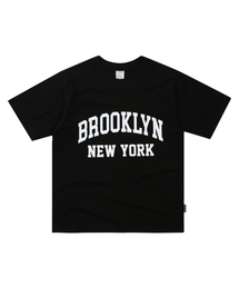PAPERBOY（ペーパーボーイ）の「ブルックリンニューヨーク 半袖Tシャツ-ブラック（Tシャツ/カットソー）」