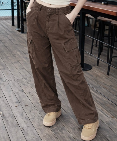 NANEA（ナネア）の「裾絞り2WAワイドカーゴパンツ（カーゴパンツ・レディース・ブラウン/ネイビー/ブラック・MEDIUM）」の11枚目の写真
