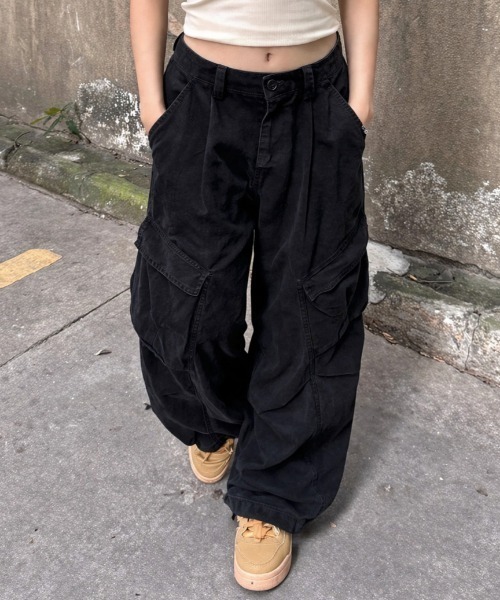 NANEA（ナネア）の「裾絞り2WAワイドカーゴパンツ（カーゴパンツ・レディース・ブラウン/ネイビー/ブラック・MEDIUM）」の5枚目の写真