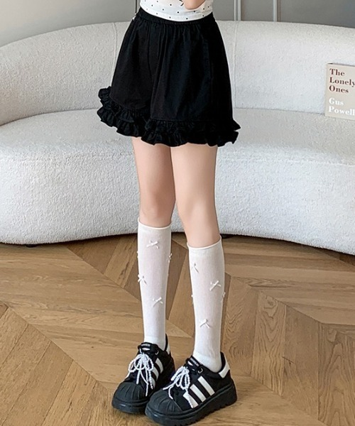 yuue' ( wear )（ユーイ）の「フリルヘムショートパンツ（その他パンツ・レディース・ブラック/ホワイト・FREE）」の6枚目の写真