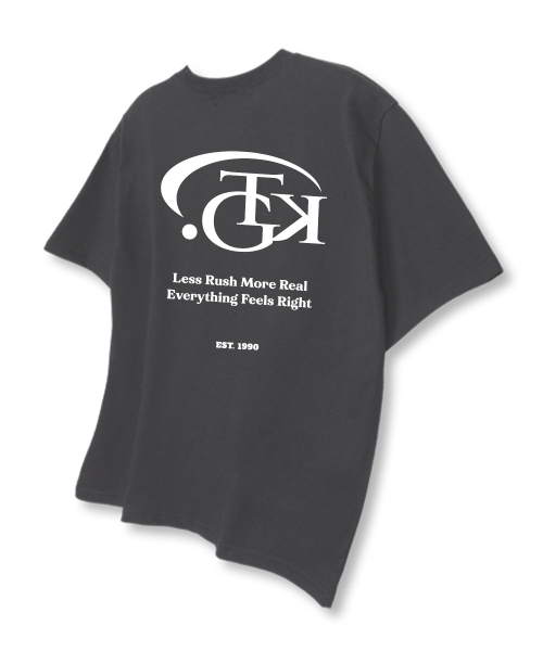 TI.GLAKE(ティーグレイク)の「TKクラブ オーバーサイズ 半袖Tシャツ ダークグレー(Tシャツ/カットソー・メンズ・その他・LARGE/X-LARGE/XX-LARGE)」の3枚目の写真