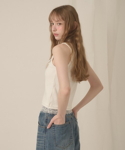 hazyl(ヘイジル)の「lace henry layered tanktop / レースヘンリーレイヤードタンクトップ(タンクトップ・レディース・オフホワイト/ネイビー・フリー)」の13枚目の写真