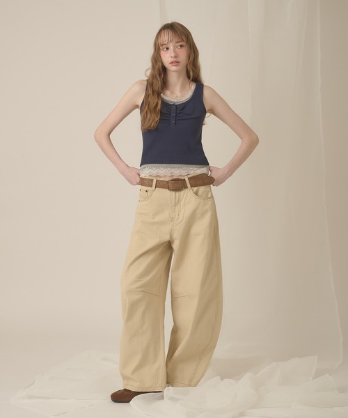 hazyl(ヘイジル)の「lace henry layered tanktop / レースヘンリーレイヤードタンクトップ(タンクトップ・レディース・オフホワイト/ネイビー・フリー)」の16枚目の写真