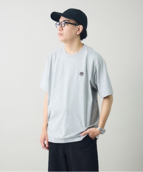 kuros'(クロス)の「【kuros'オリジナル】タスマル刺繍Tee 男女兼用(Tシャツ/カットソー・メンズ・ホワイト/グレー/ブラック・MEDIUM/LARGE/X-LARGE)」の14枚目の写真